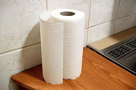 A clean paper towel