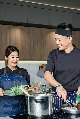 Home | Alsco Uniforms® Singapore Leaders in Uniforms  